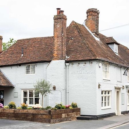 The White Horse Hotel Faversham Exterior photo